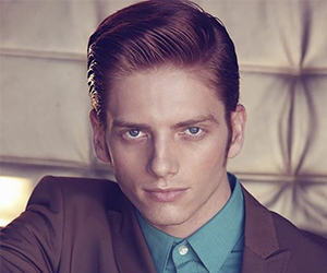 Banner daniel small