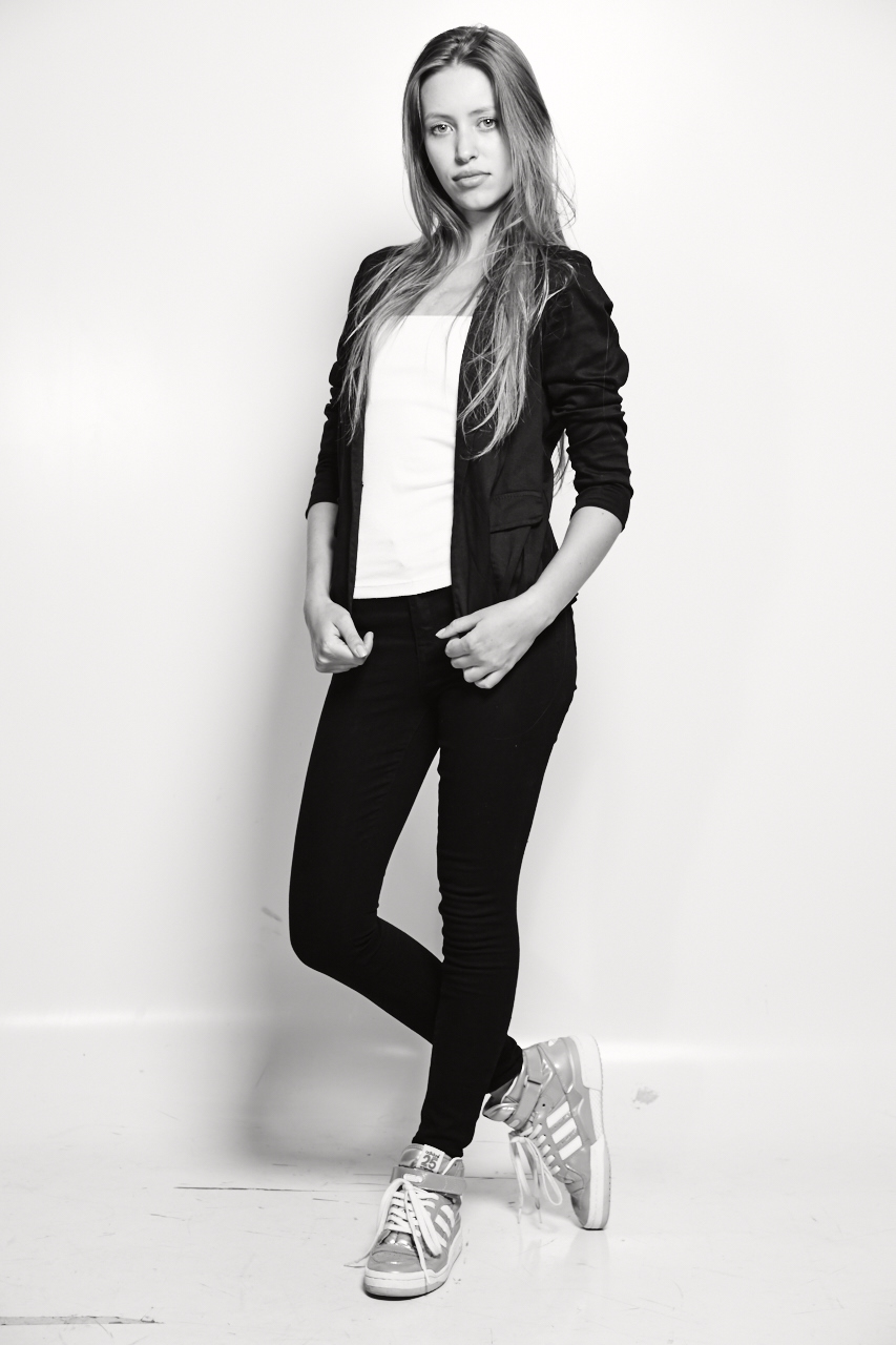 Taynara benelli %2834%29