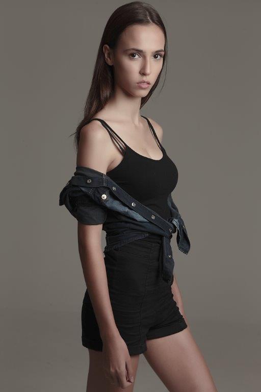 Jullyana ventura %282%29
